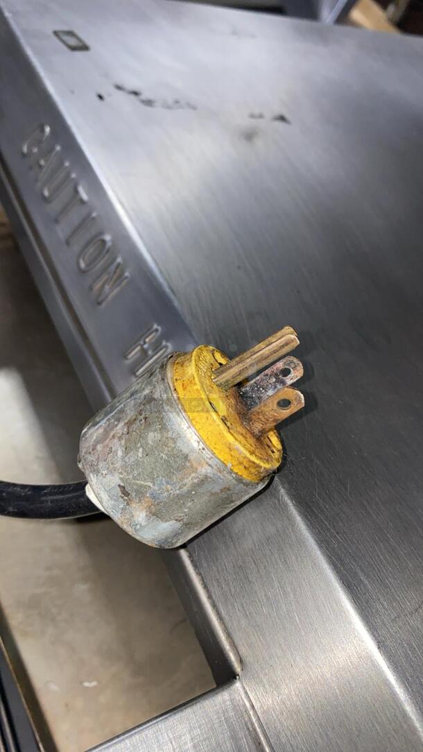 Avantco Commercial Conveyor Toaster - 300 Slices per Hour - Image 5 of 6