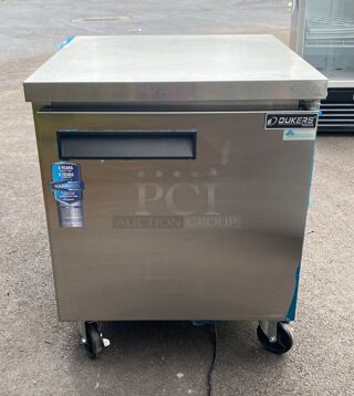 Dukers - DUC29F, Commercial 29" Undercounter Freezer 7cu.ft. NSF