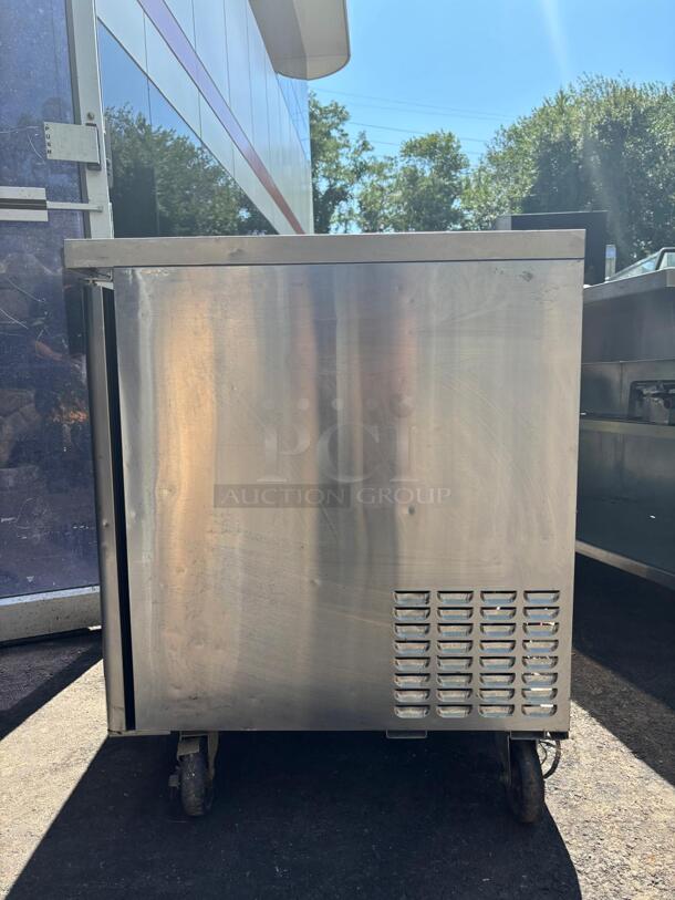 Turbo Air MUR-48 48 1/4" W Undercounter Refrigerator w/ (2) Section & (2) Doors, 115v
 - Image 5 of 7