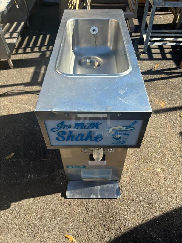 AWESOME Taylor Milkshake Machine Stainless Steel  - Image 4 of 11