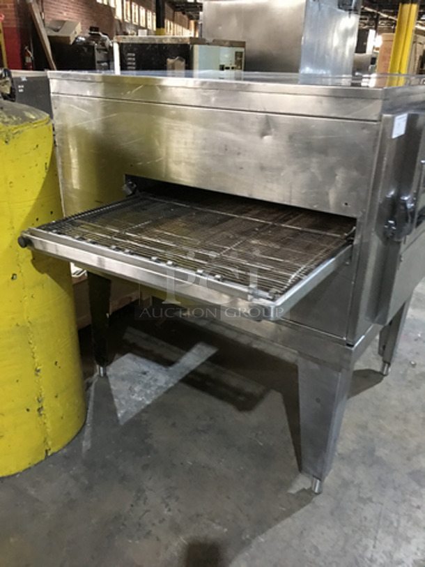 NICE! Blodgett Natural Gas Powered Single Deck Conveyor Pizza Oven!  Model BG36! On Legs! - Image 3 of 11