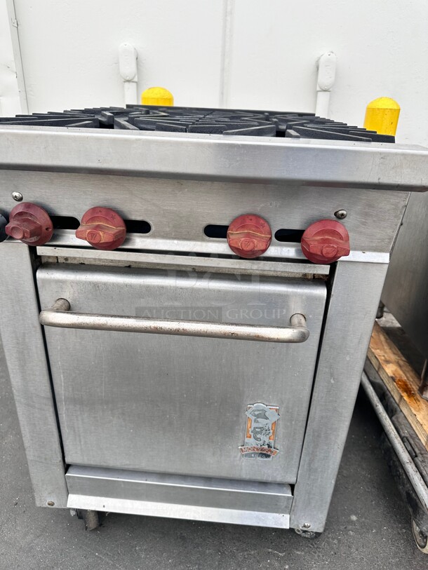 Fully Refurbished Montague 124-S-NG 24 inch Natural Gas Heavy Duty Range - 20,000 BTU Working  - Image 7 of 8