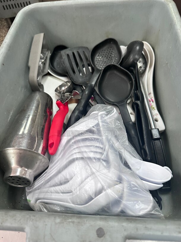 One Lot! Misc Stainless Steel kitchen Ware NSF  - Image 1 of 7