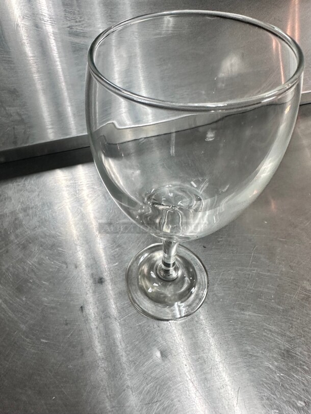 New In Box Arcoroc Q2505 ArcoPrime 19 oz. Customizable All Purpose Wine Glass by Arc Cardinal - Image 4 of 6