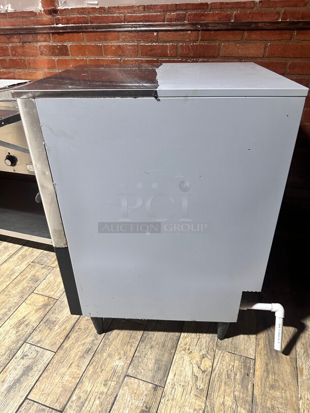 Late Model Cozoc ST5005E-5 - Hot Food Table, electric, wet or dry operation, , (3) wells, infinite controls Working - Image 6 of 9