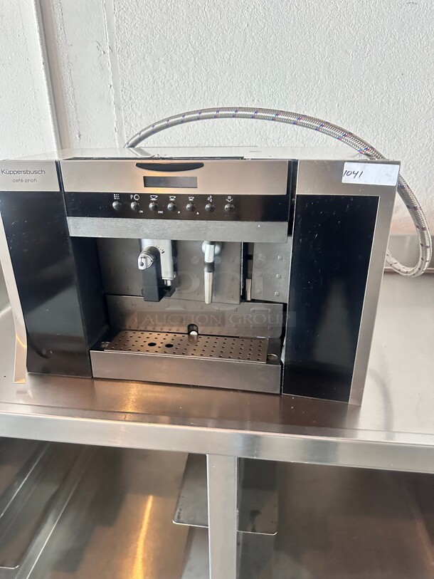 Kuppersbusch EKV 6600.0 M- UL Built-In Coffee Machine 115 Volt  - Image 5 of 7