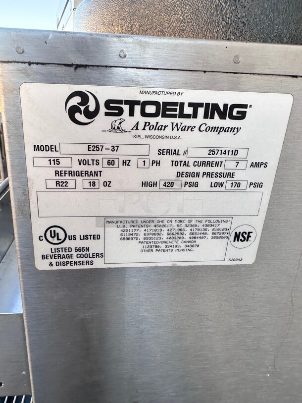 Stoelting E257-37A 10-gallon-capacity floor model frozen beverage dispenser Slushy 115 Volt Working - Image 8 of 9