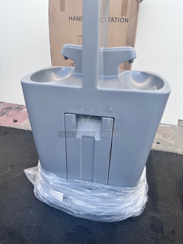 New In Box Nemco 69961 Stop N Scrub Portable Handwashing & Sanitizing Station 30 Gallon NSF - Image 1 of 9