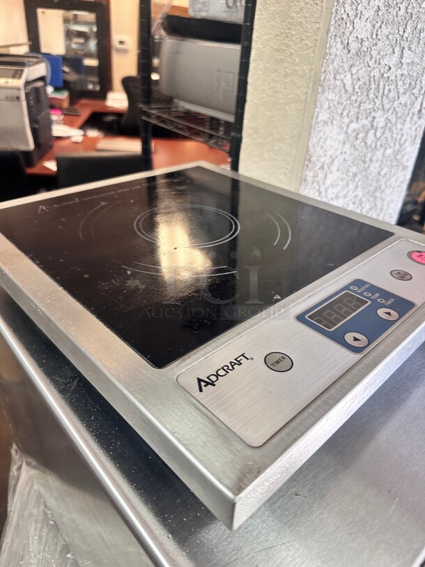 Excellent Condition Adcraft IND-A120V Countertop Induction Cooktop w/ (1) Burner, 120v/1ph Tested and Working - Image 4 of 8