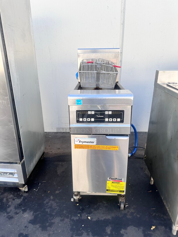 Late Model Frymaster FPH155 Gas Fryer - (1) 50 lb Vat, Floor Model, Natural Gas With Filtration System Working - Image 5 of 10