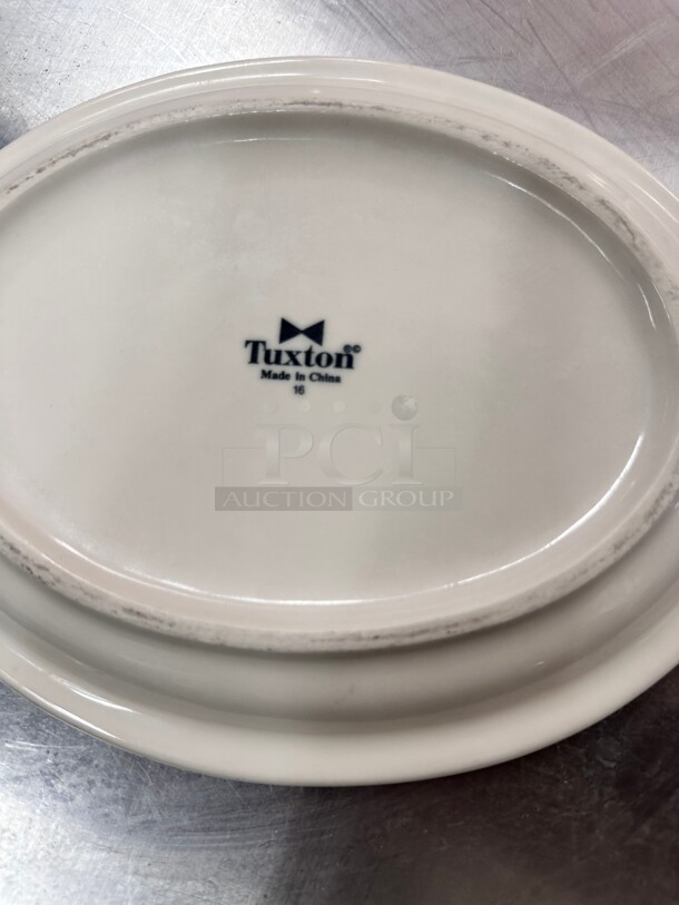 Tuxton 7.5"x9.5" Oval American White Narrow Rim Platter, Nevada, Oval - Image 5 of 5