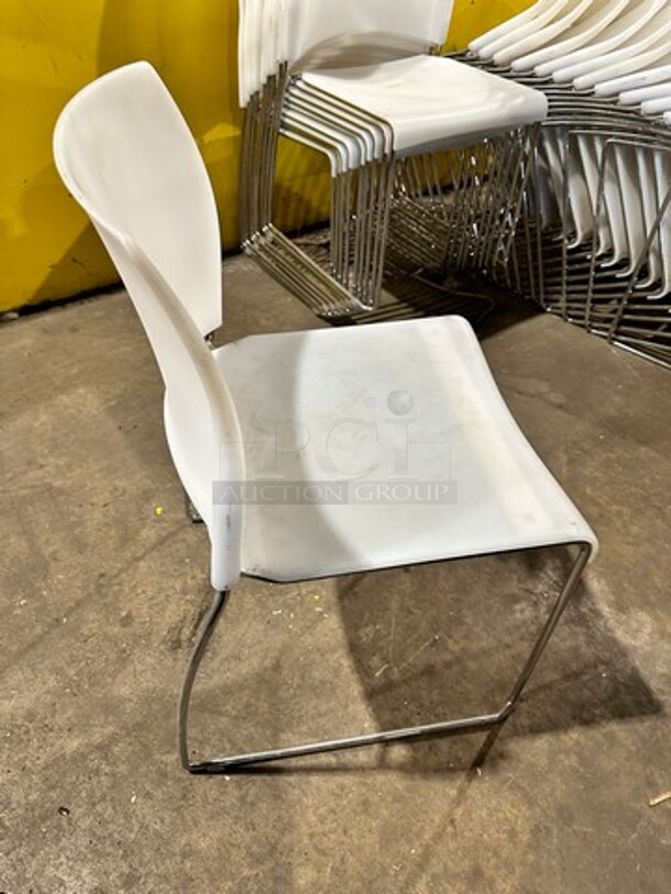 White Poly Indoor/ Outdoor Chairs! With Metal Legs! 5x Your Bid! - Image 4 of 8