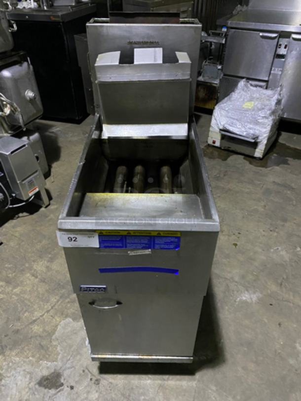 Pitco Natural Gas Powered Deep Fat Fryer! All Stainless Steel! On Legs! Model: 35C SN: G15JE067869 - Image 1 of 8
