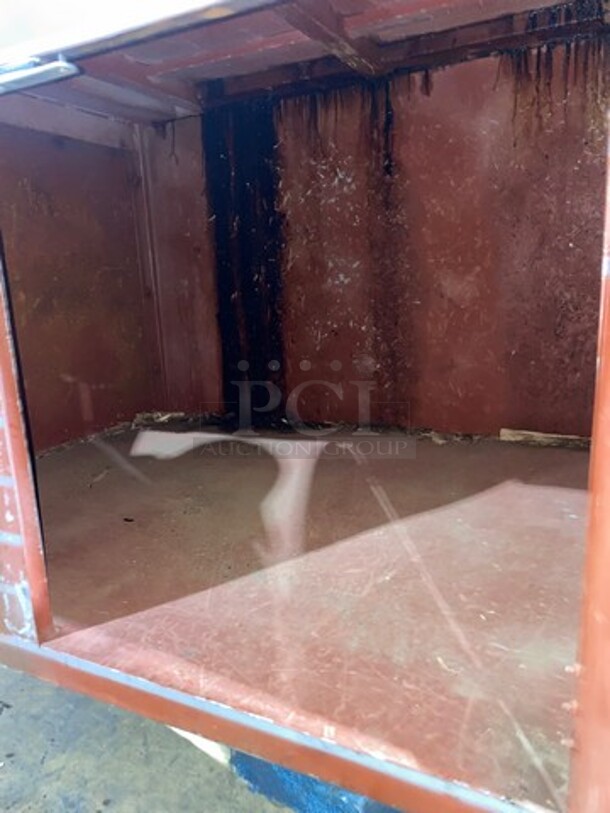 AWESOME! MUST HAVE! LATE MODEL! 2022 Sacar Forni Commercial Wood-Fired Rotisserie Oven! With Copper Panel! Metal With Refractory Bricks! WORKING WHEN REMOVED! Model: DRAGO84 SN: 3851320622 - Image 9 of 12