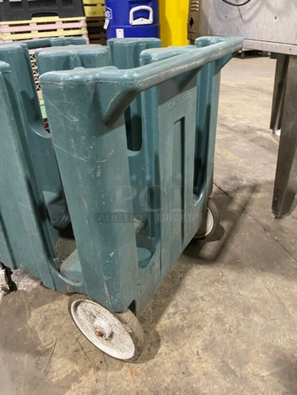 Cambro Poly Dish Transport Cart! On Casters! - Image 4 of 7