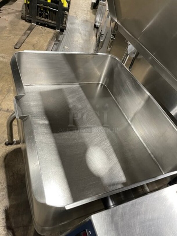 WOW! Groen Natural Gas Powered ECLIPSE SERIES Tilted Braising Pan/Tilt Skillet! All Stainless Steel! Thermostatic Controlled! ModelWOW! Groen Natural Gas Powered ECLIPSE SERIES Tilted Braising Pan/Tilt Skillet! All Stainless Steel! Thermostatic Controlled! Model BPM40G Serial J14907615! On Legs! On Legs! - Image 5 of 9