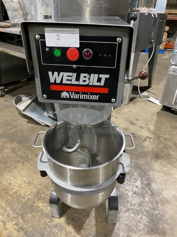 NICE! Welbilt Varimixer Commercial 40 Qt Planetary Mixer! With Mixing Bowl And Hook Attachment! Model: W40 SN: 6913030002EA 208V 3 Phase