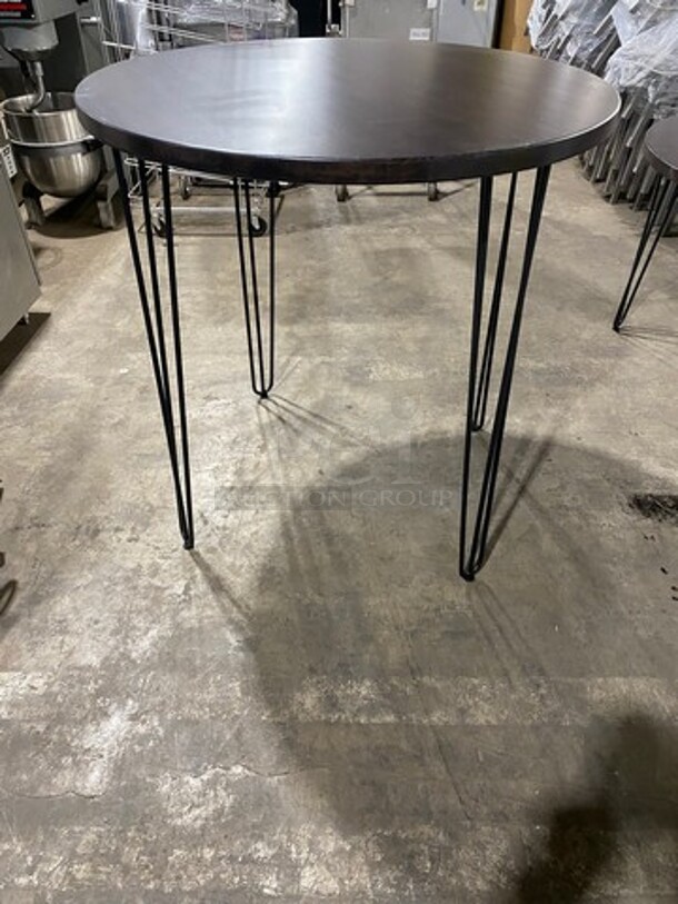 Brand New! Red Oak 42 Inch Round 1.5" Thick BUTCHER BLOCK Style Walnut Finish BAR HEIGHT Dining Table! On Heavy Duty Metal Legs! - Image 11 of 11