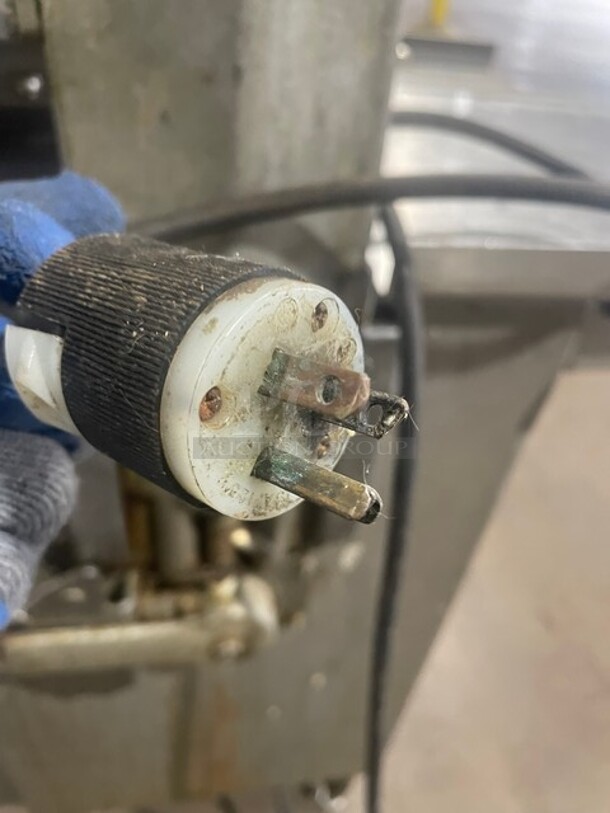 SWEET! Biro Commercial Floor Style Heavy Duty Meat Saw! All Stainless Steel! Model 22 Serial 36959! On Legs! 1Phase!  WORKING WHEN REMOVED! - Image 12 of 12
