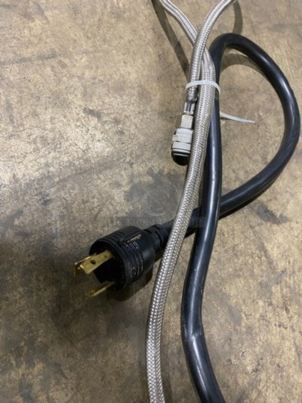 WOW ! LATE MODEL! Dunkin Donuts Edition! Schaerer Commercial Countertop 2 Group Espresso Machine! With Steam Lines! Stainless Steel! On Small Legs! Working When Removed! - Image 10 of 10