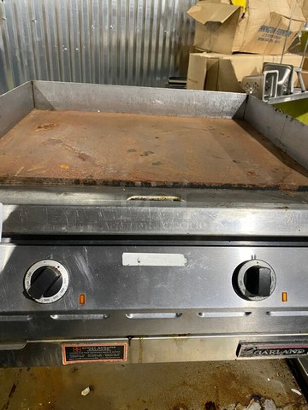 Garland Commercial Countertop Electric Powered Flat Top Griddle! With Back And Side Splashes! All Stainless Steel! WORKING WHEN REMOVED! Model: ED24G SN: 1011100101701 208V - Image 6 of 10