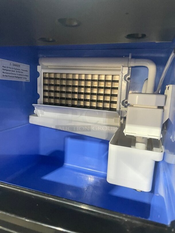 NICE! Avantco Commercial Countertop Ice Machine! 115V! Model: 194UCF120A SN: 194UCF120A-23090062! - Image 6 of 8