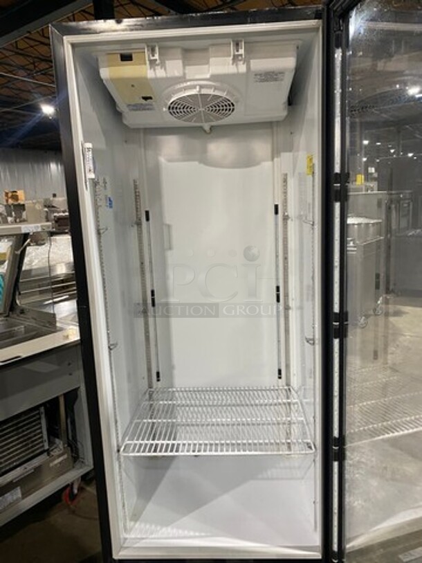 Imbera Single Door Refrigerated Reach In Cooler Merchandiser! With View Through Door! Model: G319CO2 SN: 111150813014 115V 60HZ 1 Phase - Image 5 of 8