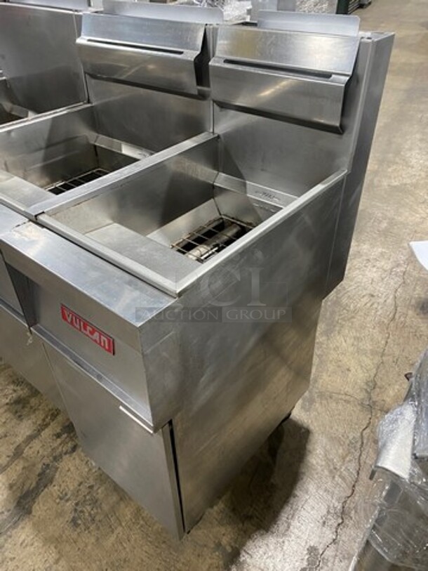WOW! Vulcan Commercial Natural Gas Powered 3 Bay Deep Fat Fryer! All Stainless Steel! On Casters! Model: 3GR65F SN: 481533671 - Image 2 of 11