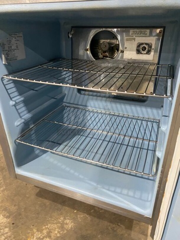 Delfield Commercial Single Door Lowboy/ Worktop Cooler! With Poly Coated Racks! All Stainless Steel! SN: 1405152002438 115V 60HZ 1 Phase - Image 5 of 7