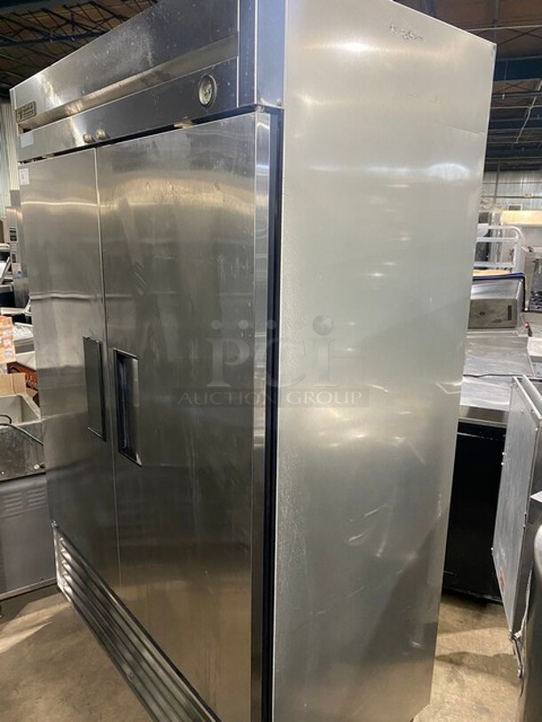 NICE! True Commercial 2 Door Reach In Cooler! Poly Coated Racks! All Stainless Steel! On Casters! Working When Removed! Model: T49 SN:1597956 115V 1PH - Image 2 of 10