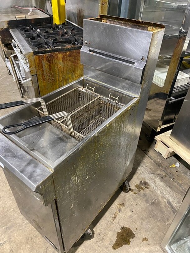 SWEET! DCS Commercial Natural Gas Powered Deep Fat Fryer! With Backsplash! With 2 Frying Baskets! All Stainless Steel! On Casters! WORKING WHEN REMOVED! - Image 4 of 7