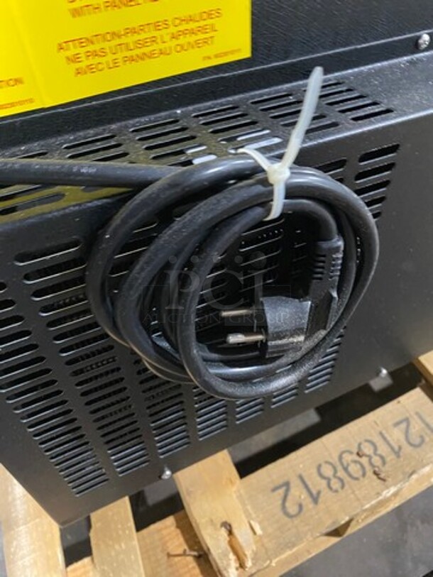 SCRATCH-N-DENT! LATE MODEL! 2019 Micro Matic Commercial Refrigerated Beer Kegerator Cooler! NO TOWER! Model: MDD23E SN: 8101681686 220V 60HZ 1 Phase - Image 11 of 11