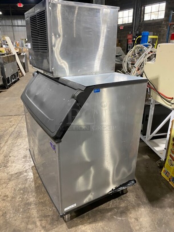 DON'T LOSE OUT! Hoshizaki KML-250MAH Stainless Steel Commercial Ice Head on Hoshizaki D970. Commercial Ice Bin. 115-120 Volts, 1 Phase.
 - Image 2 of 8