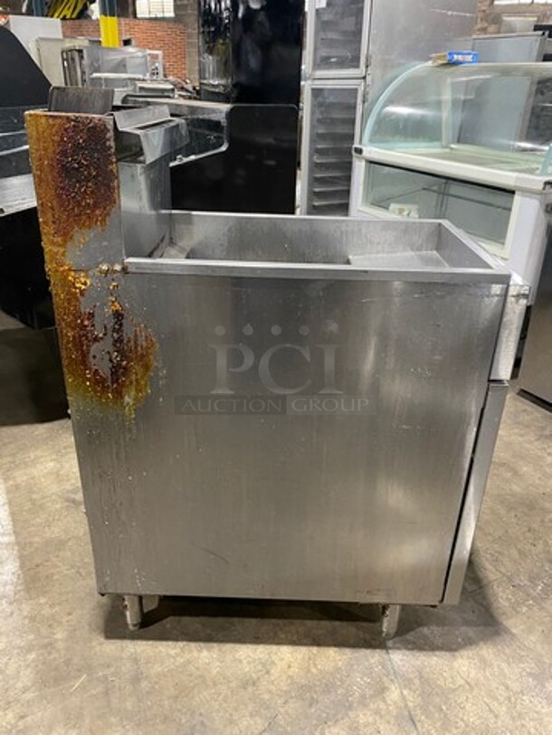 Atosa Commercial Gas Powered Deep Fat Fryer! All Stainless Steel! On Legs! - Image 2 of 8