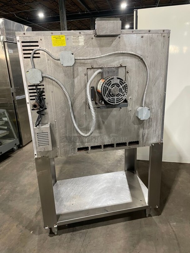 Sweet! American Range Majestic Series Commercial Natural Gas Powered Single Deck Convection Oven! On Stand With Storage Shelf! All Stainless Steel! With Metal Oven Racks! Working When Removed!  - Image 3 of 7
