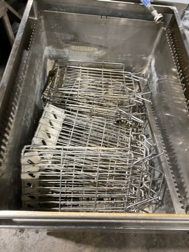 Falcon Fabricators Commercial Electric Powered Commercial Pasta Cooker/Rethermalizer! With Backsplash! All Stainless Steel! On Casters! Model: RTC16 - Image 5 of 9