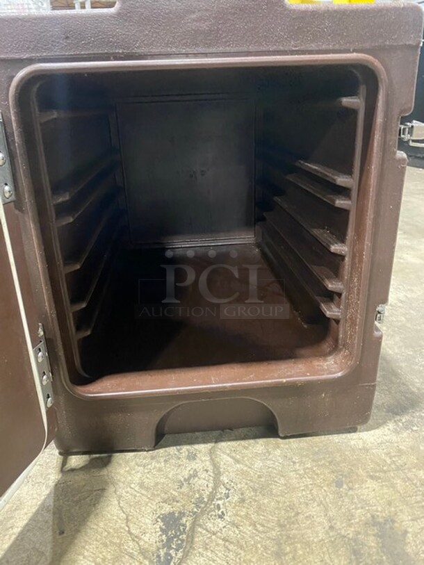 Cambro Food Pan Carrier!  MODEL 300MPC - Image 5 of 8