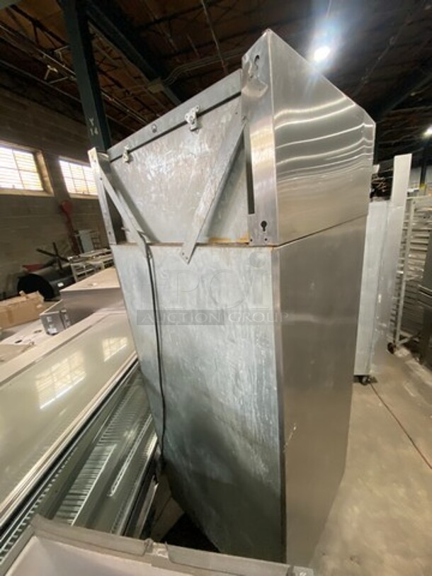 Victory Commercial Single Door Refrigerated Dough Retarder! Can Fit Roll In Rack! All Stainless Steel! On Legs! RACK NOT INCLUDED! Model: RS1DS7EW SN: B0381930 115V 60HZ 1 Phase00 - Image 4 of 9