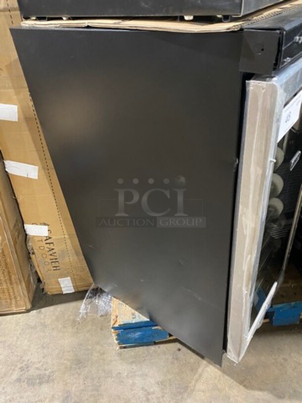 NEW! OUT OF THE BOX! SCRATCH-N-DENT! Whynter Single Door Wine Bottle Cooler/Chiller! With View Through Door! With Wooden Wine Racks! 33 Wine Bottle Capacity! Model: BWR33SD 115V - Image 2 of 7