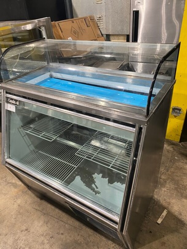 Leader Commercial Leader Commercial Refrigerated Bakery/Deli Case! With Slanted Front Glass! With Sliding Rear Access Doors! All Stainless Steel Body! Model: SDL48SC SN: PW01S1711 115V 60HZ 1 Phase - Image 11 of 12