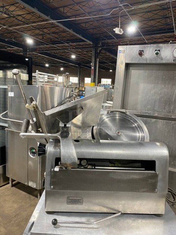 Hobart Commercial Countertop Meat/Deli Slicer! All Stainless Steel! Model: 1712E SN: 56902154 115V 60HZ 1 Phase - Image 3 of 10