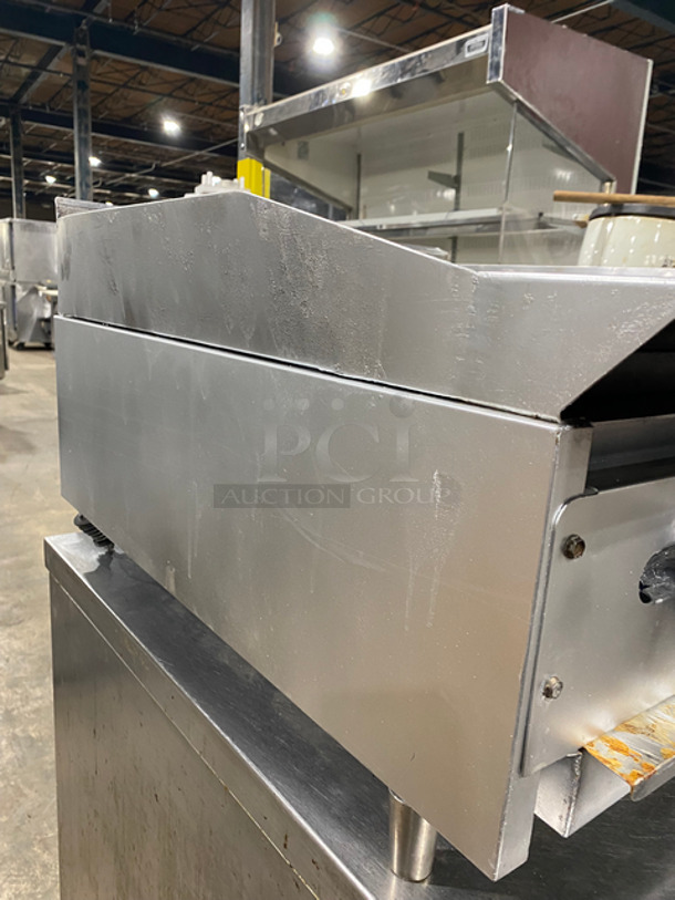 Commercial Countertop Natural Gas Powered Flat Top Griddle! With Side And Back Splashes! All Stainless Steel On Legs! - Image 2 of 7