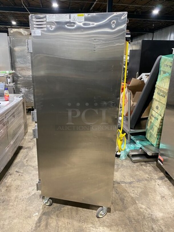 Cres Cor Commercial Electric Powered Split Door Roast-N-Hold Oven! All Stainless Steel! On Casters! Model: RO151FUA12DE4803Z SN: JBIJ0005151631 480V 60HZ 3 Phase - Image 3 of 10