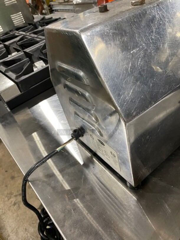 Chefmate Commercial Countertop Electric Powered Meat Grinder! All Stainless Steel! Model: CC12 115V 60HZ 1 Phase - Image 4 of 9