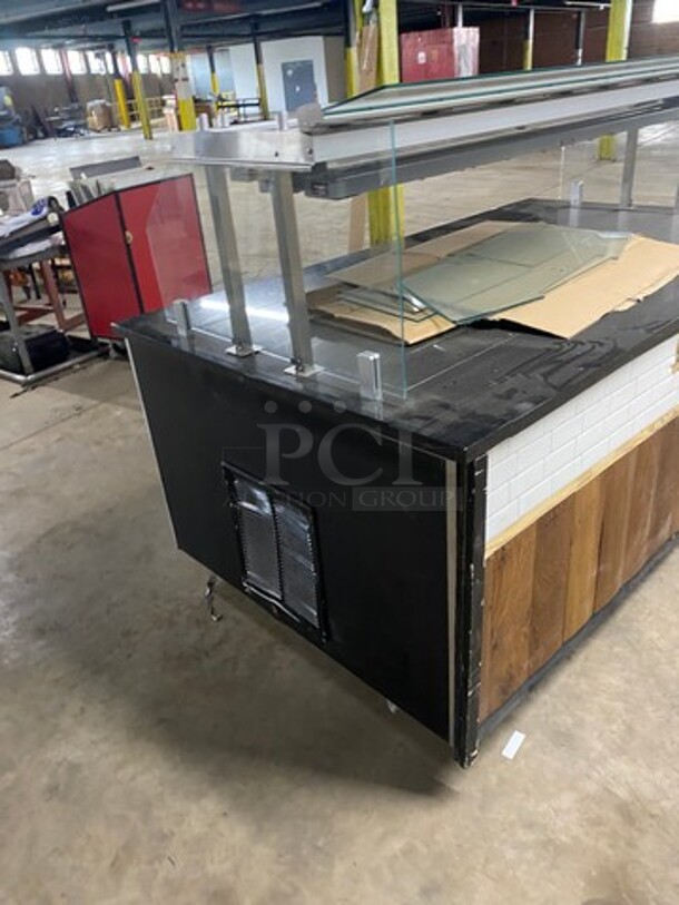 Amtekco Commercial Marble Top Heated Pizza Display Case! With Sneeze Guard! 120/208V 1 Phase - Image 4 of 10