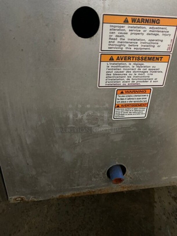 Hobart Commercial Electric Powered Countertop Convection Steamer! All Stainless Steel! On Small Legs! Model: HC24E03 SN: 463017129 208/240V 60HZ 1/3 Phase - Image 9 of 9