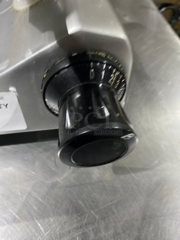 Commercial Countertop Meat/Deli Slicer! All Stainless Steel! Model: SL-300 SN: HSL02180617008 115V 60HZ 1 Phase - Image 6 of 9