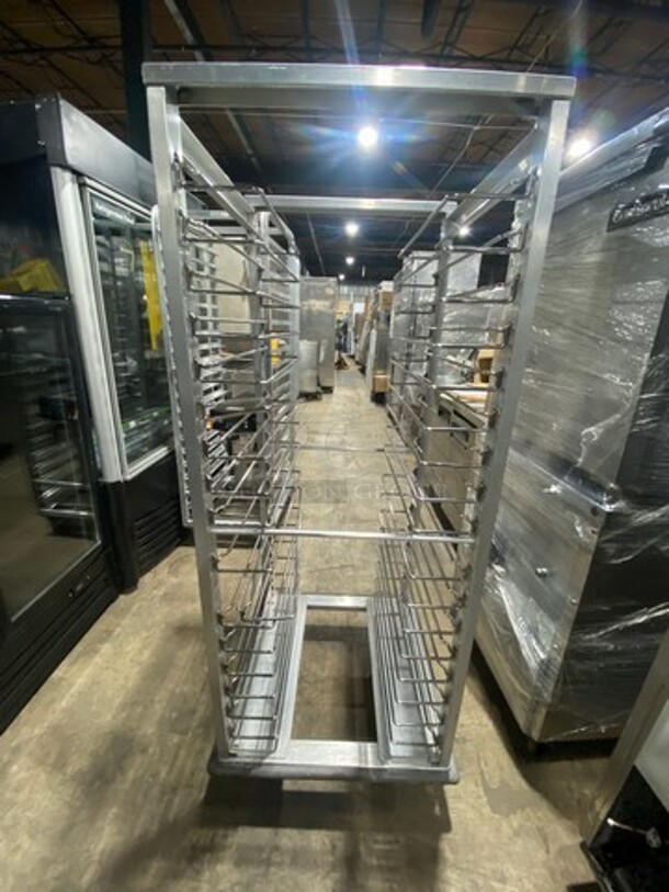 Great! Cres Cor Heavy Duty Commercial Pan Transport Rack! On Casters! Good For Multiple Style Pans! - Image 2 of 6