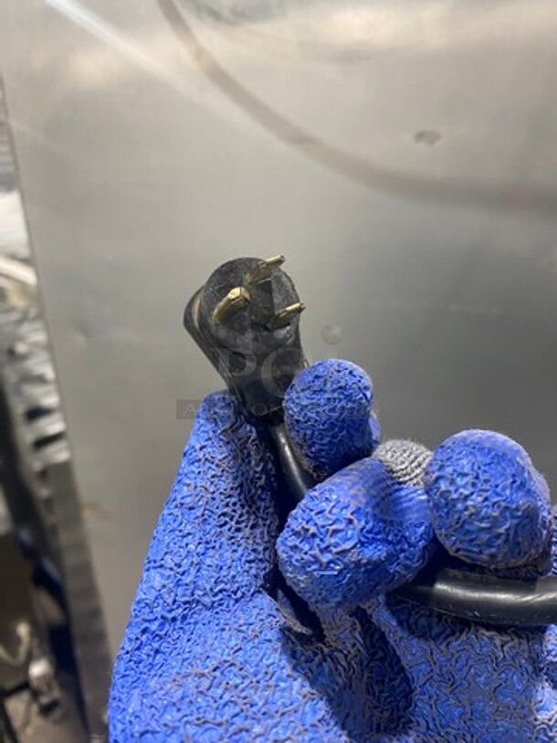 COOL! Delfield Commercial 3 Door Half Cooler Half Freezer Combo Unit! With Poly Coated Racks! All Stainless Steel! On Casters! - Image 9 of 11