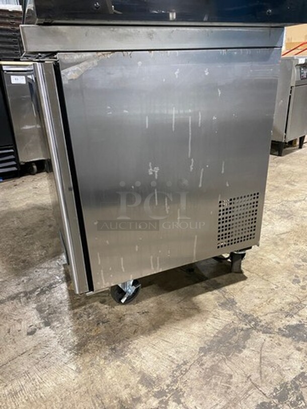 LATE MODEL! 2020 Migali Commercial Single Door Lowboy/Worktop Cooler! All Stainless Steel! On Casters! Model: CU27RHC SN: CU27RHC00320010300920A00 115V 60HZ 1 Phase - Image 3 of 8